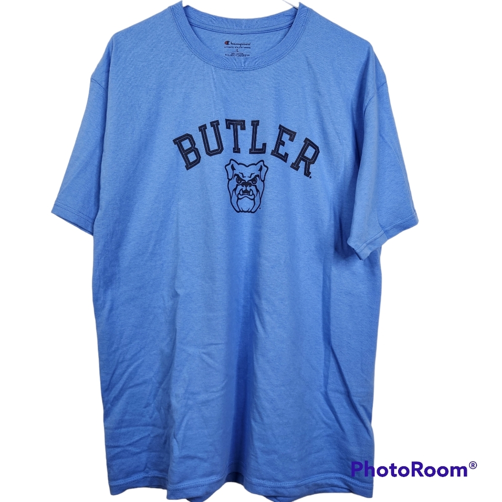🔥PRICE DROP!!! 🔥 Champion Butler Blue Short Sleeve Tee 🩵💙🐶